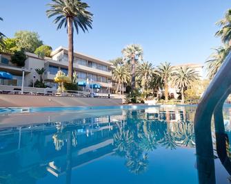 Nyala Suite Hotel Sanremo - Sanremo - Pool