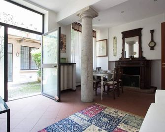 Charming Navigli - Milán - Habitación