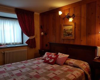 L'Ancien Paquier - Breuil-Cervinia - Bedroom