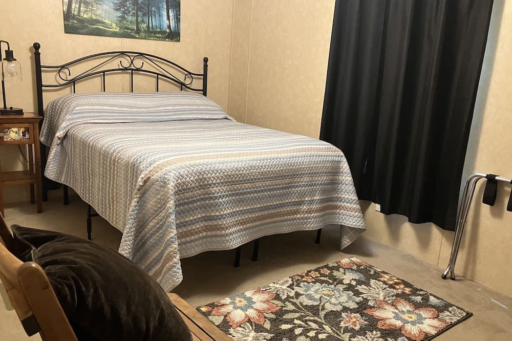 Super CLEAN and Comfortable 7 mile to downtown Newberry 5 mile from I 26 - Newberry - Camera da letto