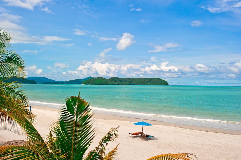 منتجع لانغورا بارون