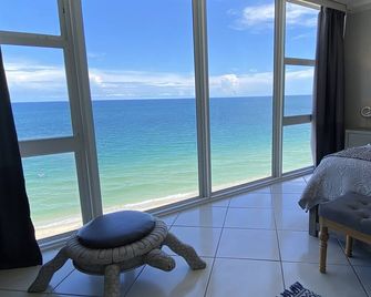 Direct Ocean View Condo - Fort Lauderdale - Habitación
