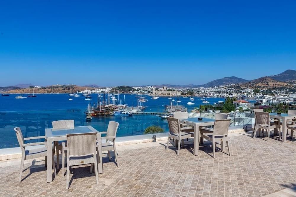 Diamond Of Bodrum Otel - בודרום - מרפסת