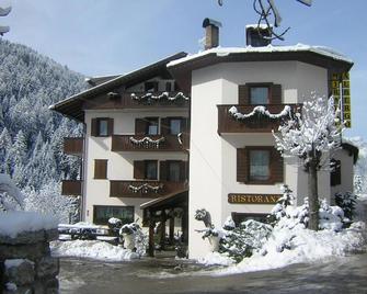 Miravalle - Auronzo di Cadore - Gebäude