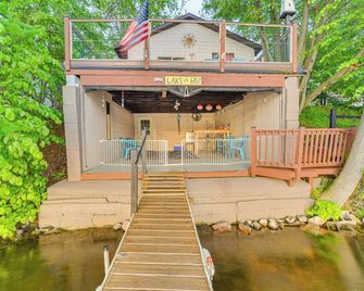 Lakefront Family Retreat w/ Private Dock! - Rice Lake