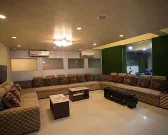 Hotel Vista Bay - Cox's Bazar - Лаунж