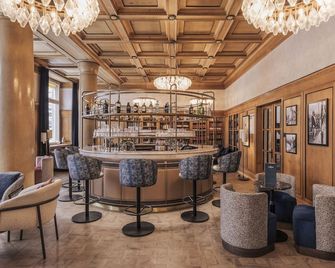 هوتل ألتين أروسا، أ فيرن كوليكشن ريزورت - اروسا - بار