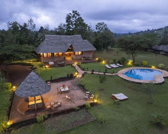 Karatu Tented Lodge - Karatu - Building