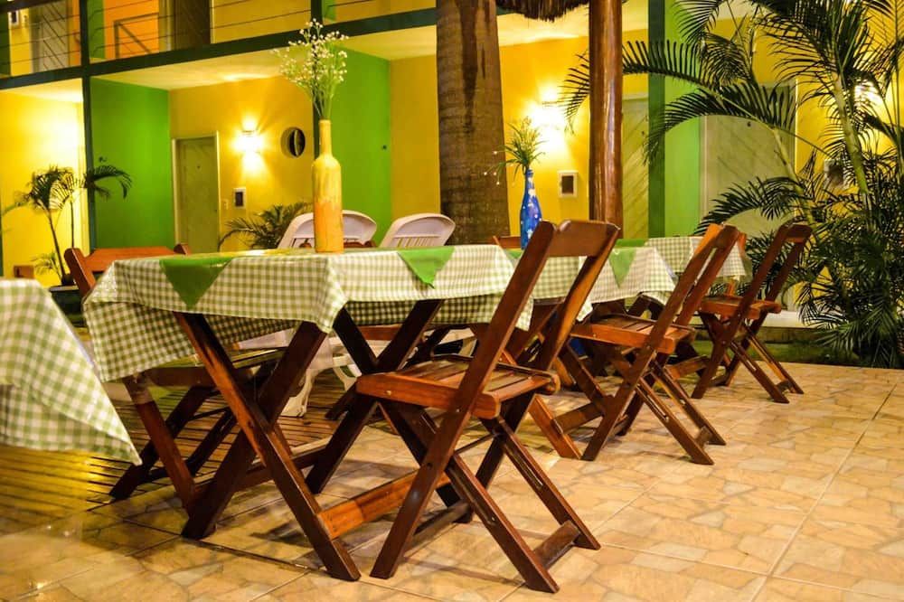 Pousada Maturi - Pipa - טיבאו דו סול - פטיו