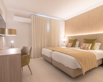 Loule Jardim Hotel - Loulé - Habitación