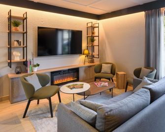 Campanile Nature - Brive-La-Gaillarde - Brive-la-Gaillarde - Lobby