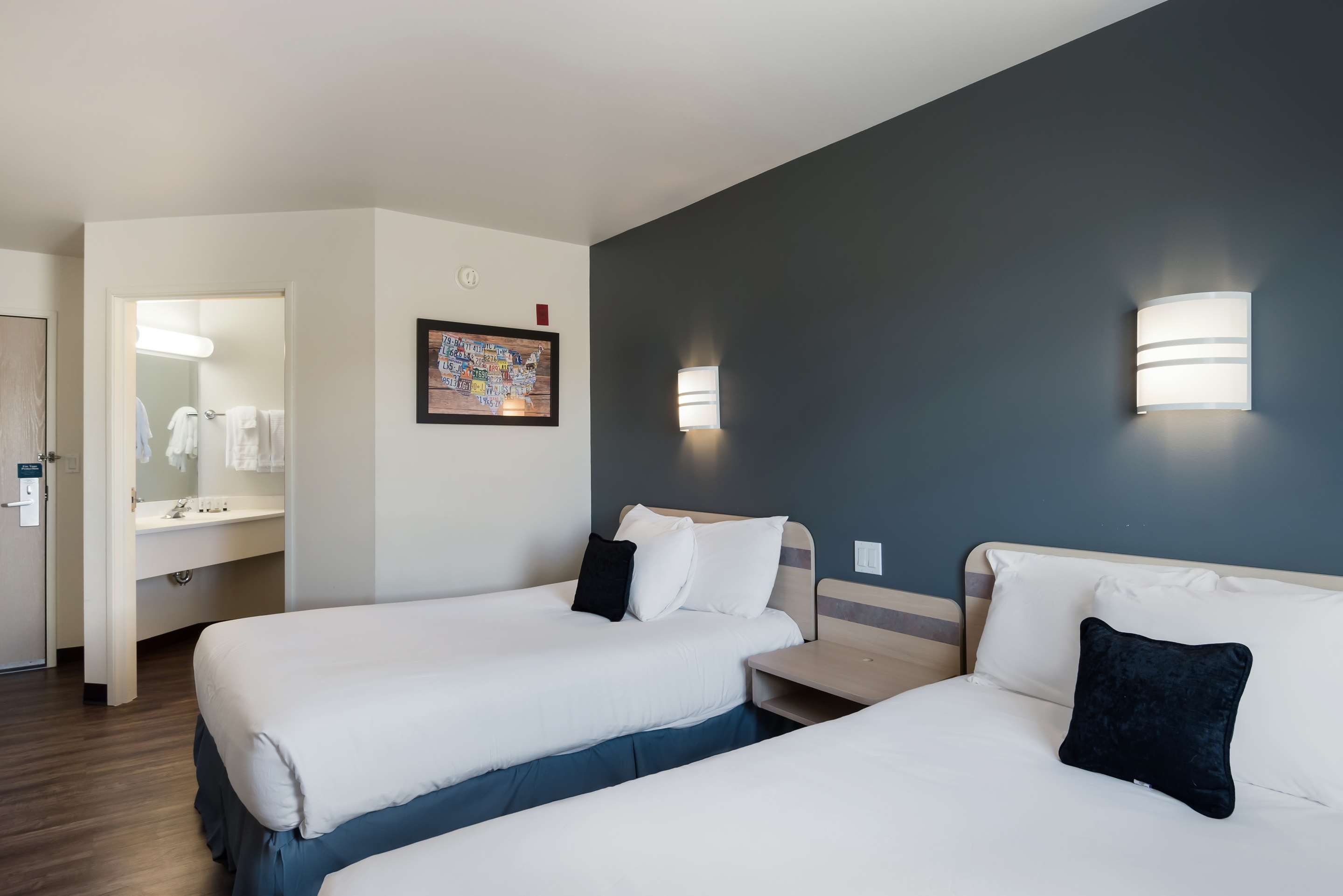 Bedroom view of Red Lion Inn & Suites Butte