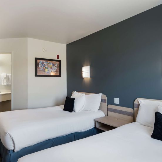 Bedroom view of Red Lion Inn & Suites Butte