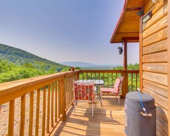 Cozy Lake Sardis Cabin w/ Stunning View! - Tuskahoma - Balcony