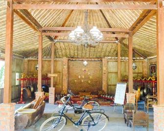 Pendopo 45 Resort - Bogor - Lobby