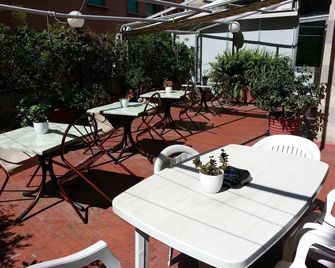 Hotel Mignon Posta - Rapallo - Patio