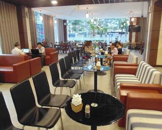 Sport Hotel Hanoi - האנוי - מסעדה