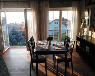 By Vollmer's Komfortabel Und Chic - Offenburg - Dining room