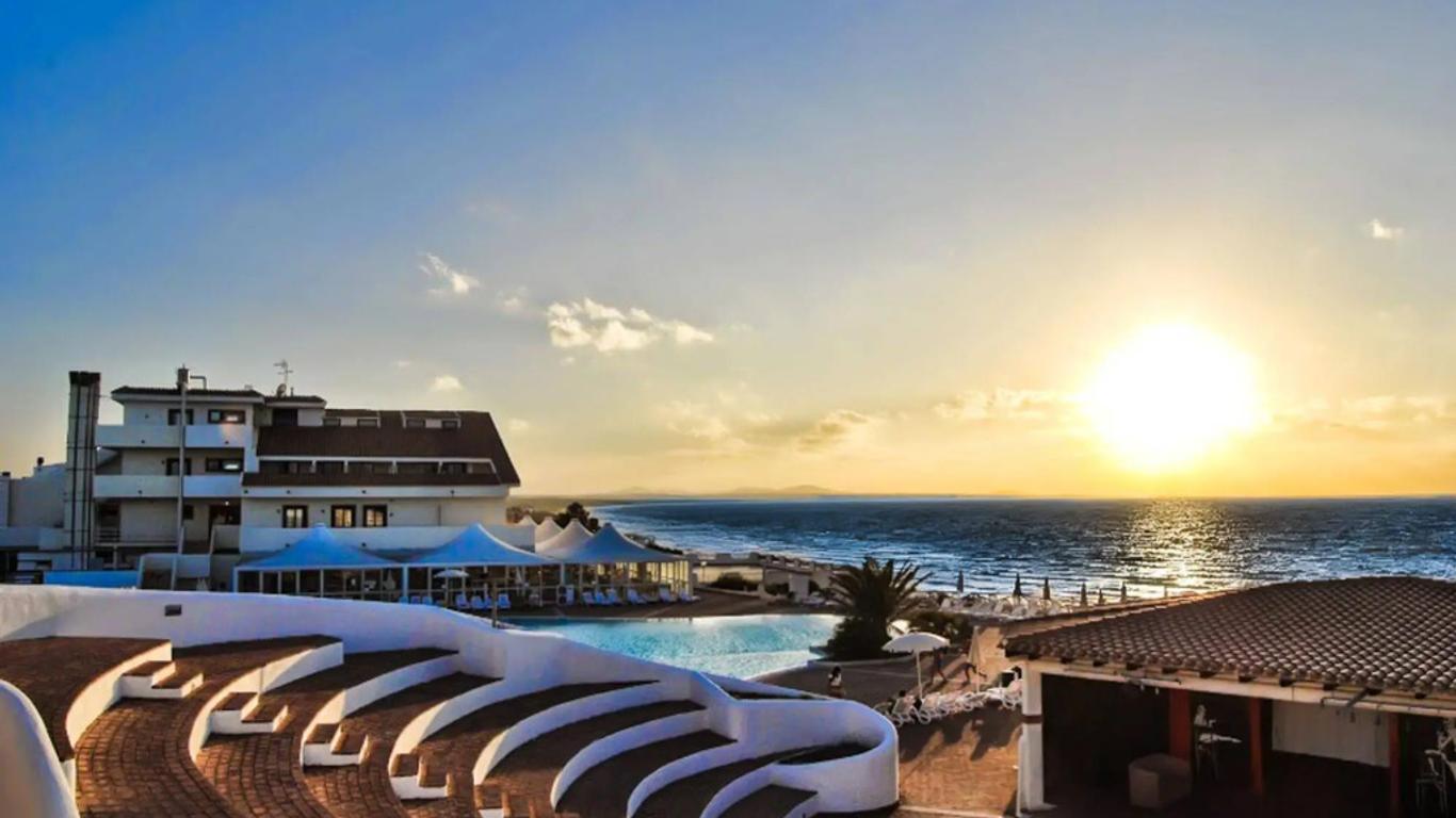 La Plage Resort