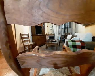 Apartamentos Rurales Esencias De La Alcarria - Zorita de los Canes - Sala de estar