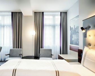 Premier Inn Köln City Mediapark - Colonia - Camera da letto