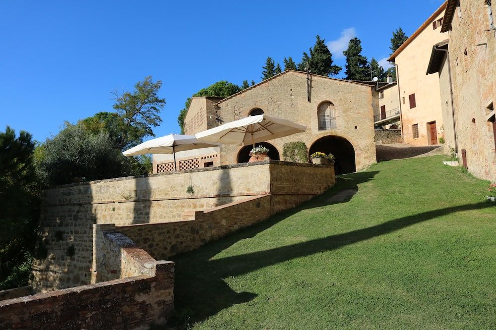 Borgo Poneta - Barberino Val d'Elsa