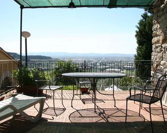 Poggio alla Pieve - Calenzano - Balkon