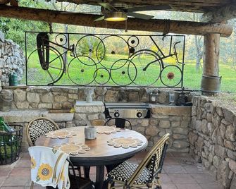 Ma Petite Bergerie by Gisèle - Fayence - Patio