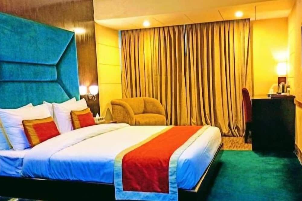 West Park Inn