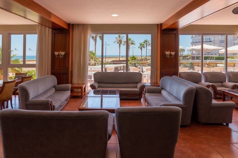 جران هوتل بينيسكولا