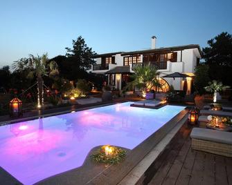 Byblos Luxury Villa & Chateau - Thasos Town - Pool
