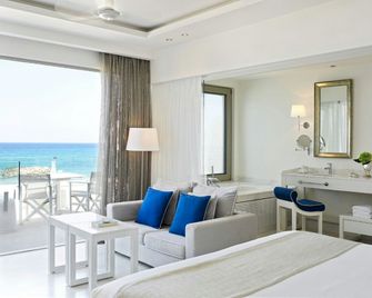 Knossos Beach Bungalows Suites Resort & Spa - Kokkini Hani - Schlafzimmer