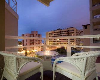 Moon Dreams Torremolinos - Torremolinos - Varanda