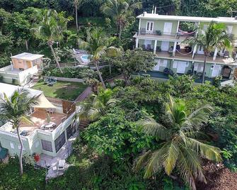 Sea Gate Hotel - Vieques - Building