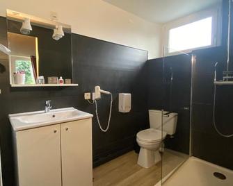 Hotel Le Dauphin - Villard-de-Lans - Bathroom