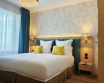 Hôtel Oden Paris Ivry - Ivry-sur-Seine - Ložnice