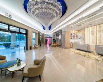 Yeste International Hotel (Zhongshan North Station) - จงซาน - ล็อบบี้