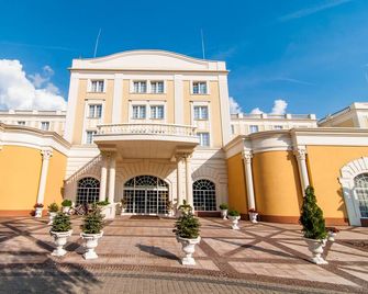 Windsor Palace Hotel - Serock - Gebäude