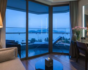 芽莊皇后安娜酒店 - 芽莊 - 客廳