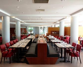 Paris Roissy Charles de Gaulle Airport Hotel - Le Mesnil-Amelot - Restaurant