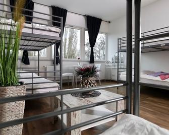 KM Hostel - Hamburg - Bedroom