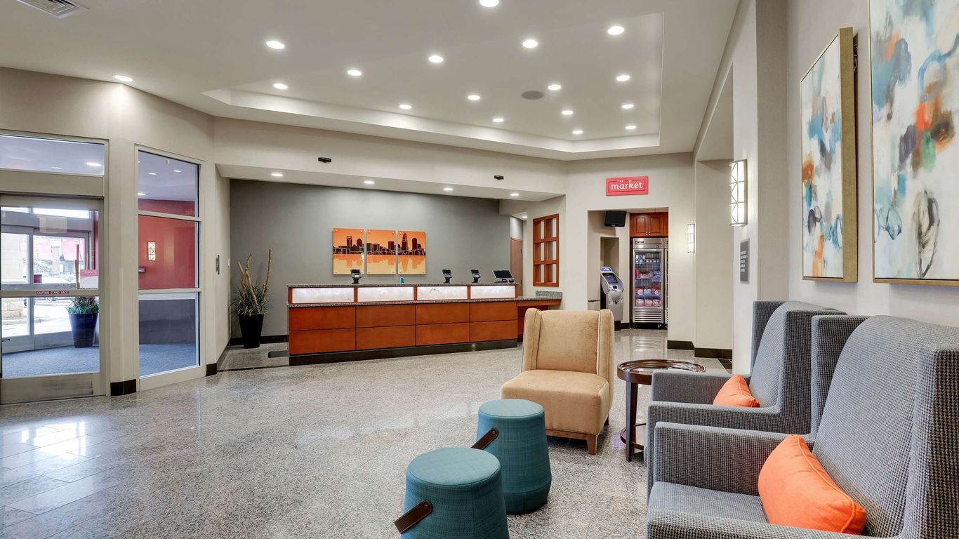 Drury Inn & Suites Charlotte Arrowood