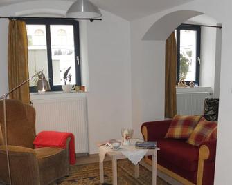 Sleep well apartment - Görlitz - Living room