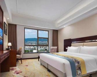 Tongfa Hotel - צ'נגשה - חדר שינה