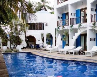Mykonos Blu Resort - Baga - Pool