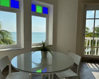 Casa Tortugas Boutique Hotel - A Hidden Gem in Cancun - Puerto Juárez - Comedor