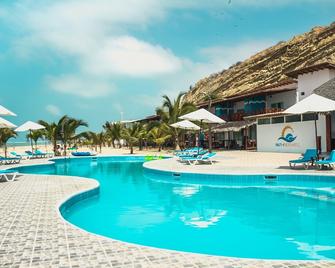 Nauti-k Beach Hotel - Tumbes - Piscina