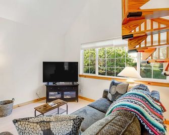 Alder Cove - Tillamook - Sala de estar