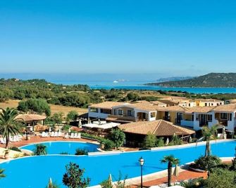 Amarestyle Igv Club Santaclara - Palau - Piscina