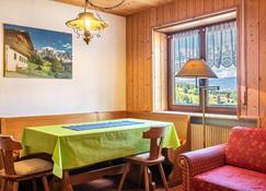 Pension Sonia App 103 - Funes/Villnöß - Dining room